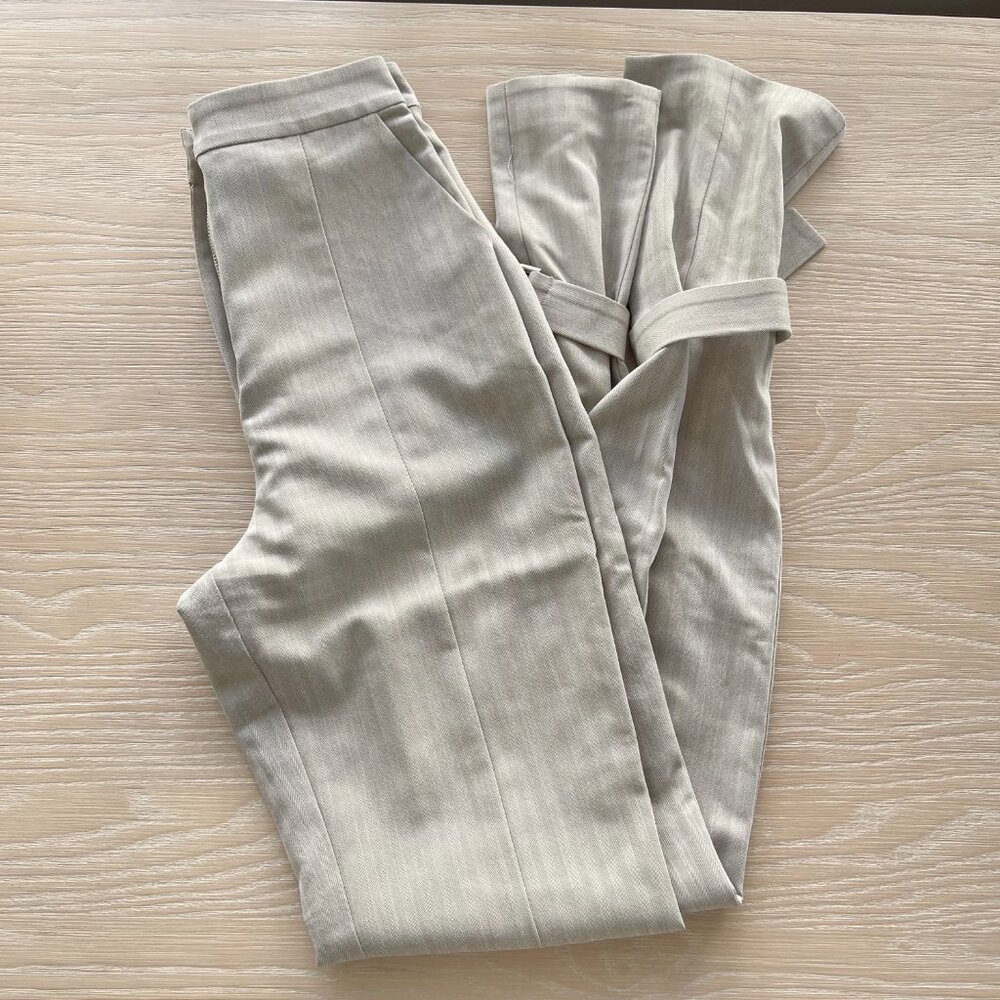 Song of Style Oscar Pant in Smoke Grey - Picture 7 of 7